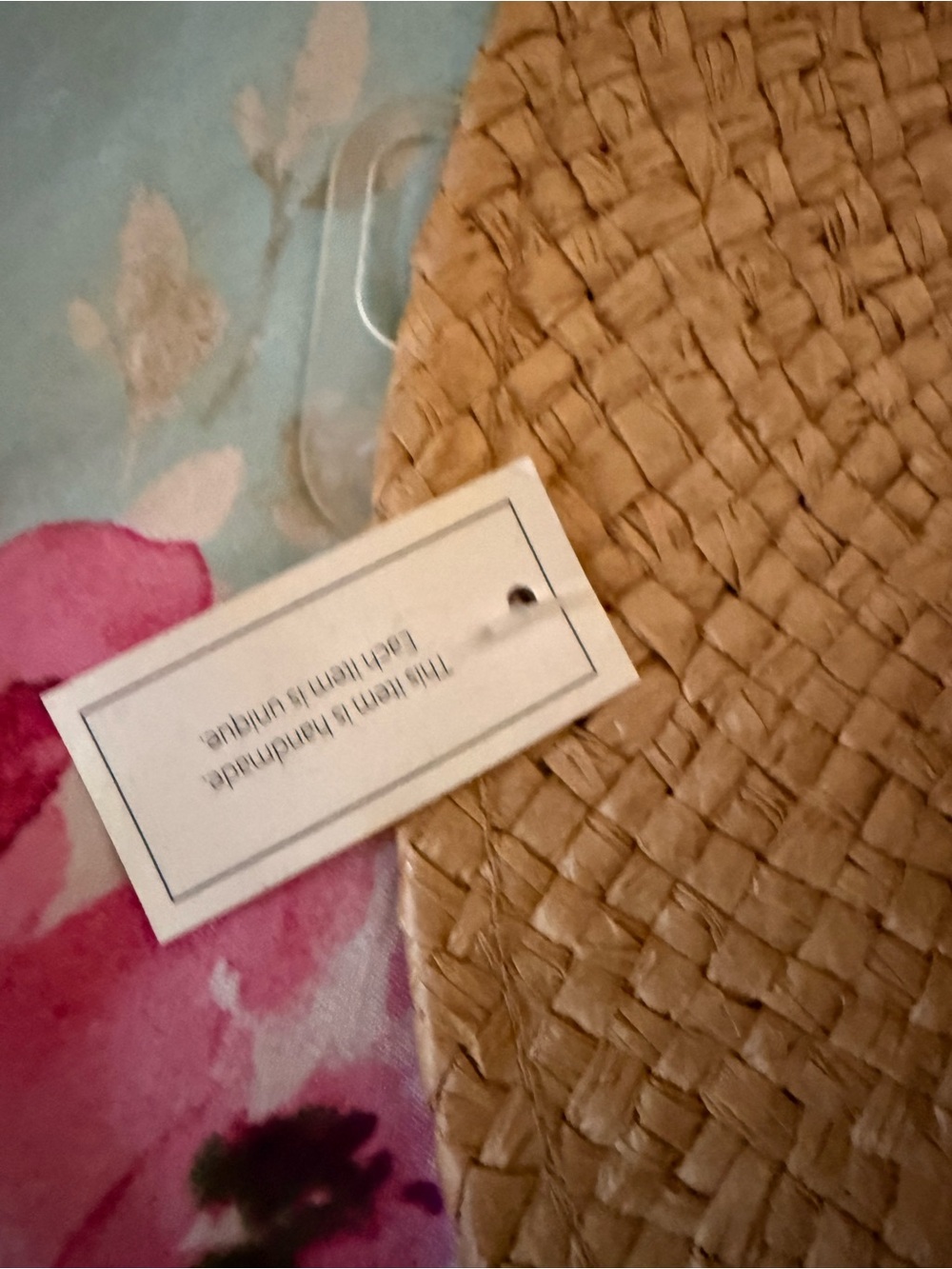 Source Unknown Tan Straw Fedora with Pink Chain Trim - Picture 3 of 3